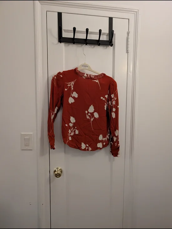 ba&sh Rust Red Floral Button-Front Ruffle Blouse - Picture 4 of 4